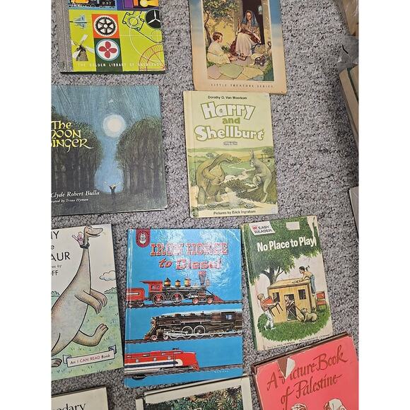Lot of 15 Vintage Mixed Authors Read Along Hardcover Children's Story Books - Picture 4 of 6